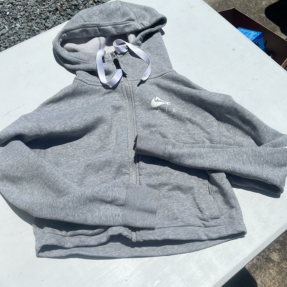 Nike Fleece Crop Zip Up Sweater